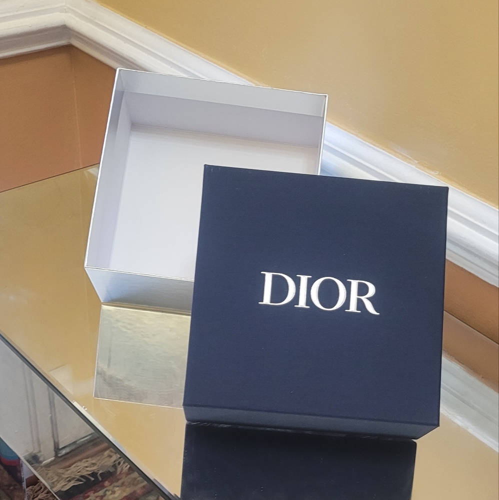 Dior - Picture 2 of 6